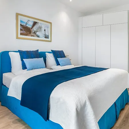 Admiralsdeck Panoramablick, Finnische Sauna, 3 Baeder, Fahrstuhl, 2 Terrassen