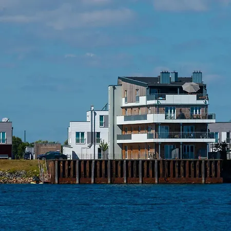 Apartamento Admiralsdeck Panoramablick, Finnische Sauna, 3 Baeder, Fahrstuhl, 2 Terrassen Olpenitz