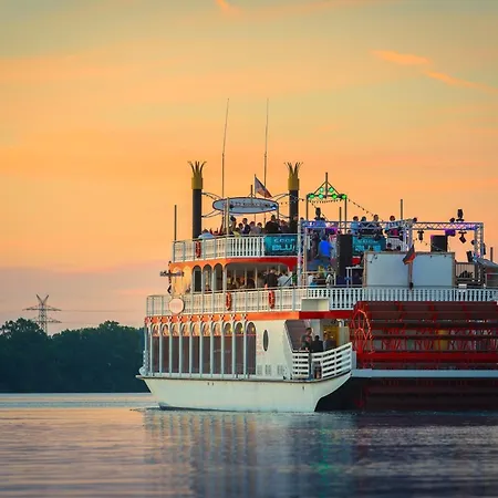 Admiralsdeck Panoramablick, Finnische Sauna, 3 Baeder, Fahrstuhl, 2 Terrassen * Olpenitz